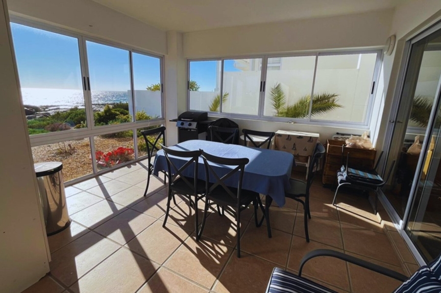 5 Bedroom Property for Sale in Shelley Point Western Cape
